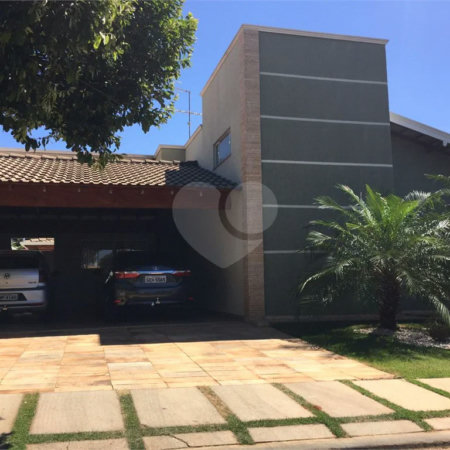 Casa à venda com 3 quartos, sendo 2 suítes, em Jardim Residencial Maggiore, Araraquara, SP