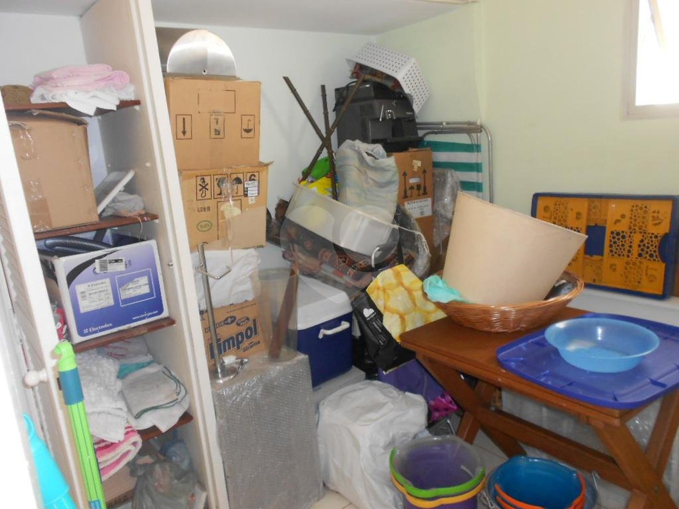 Apartamento à venda com 3 quartos, sendo 1 suíte,  em Santa Cecília, São Paulo, SP