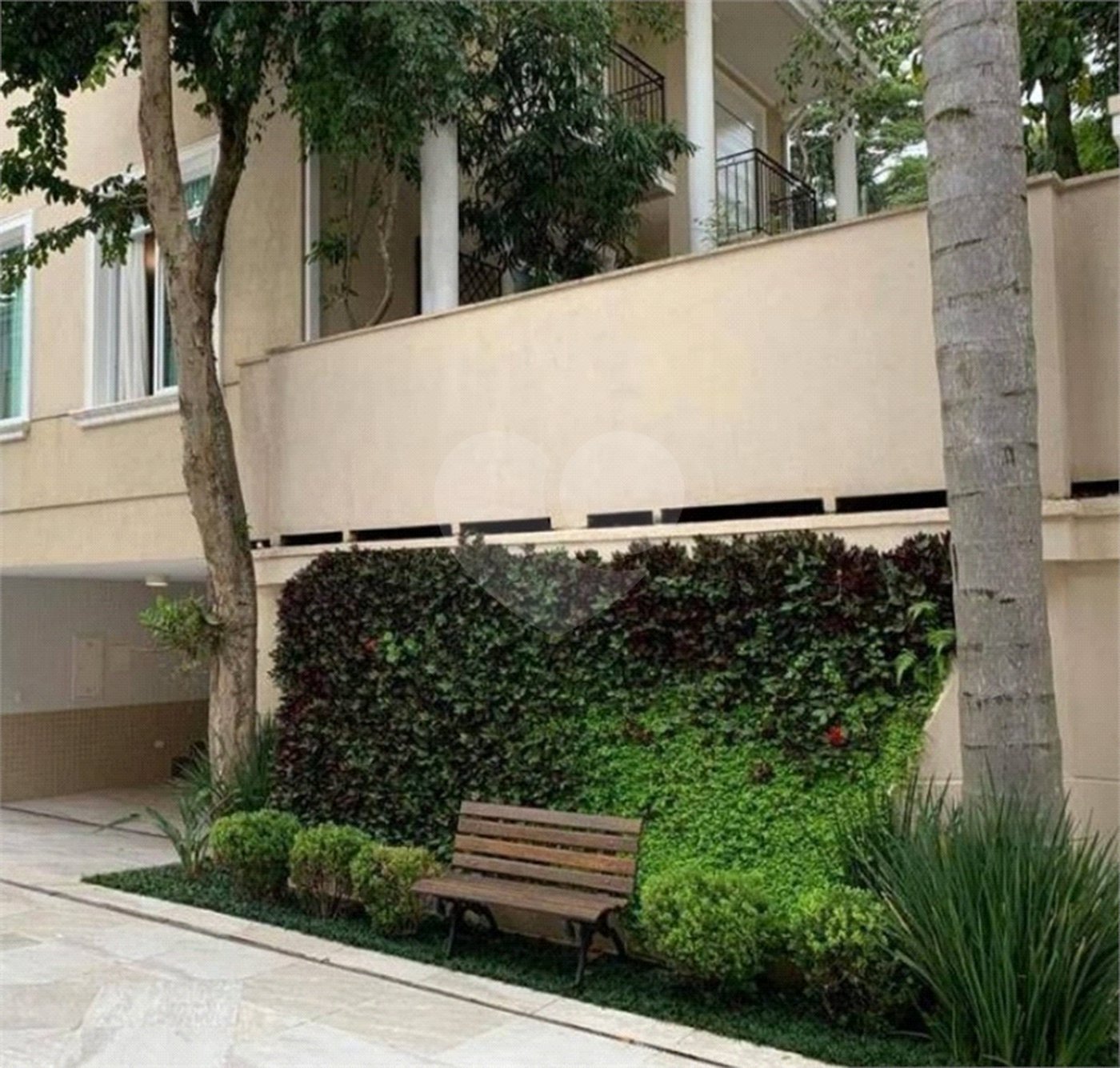 Casa à venda com 3 suítes no condomínio Brooklin Hills, São Paulo - SP