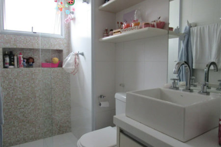 Apartamento à venda com 4 quartos, sendo 3 suítes,  em Jardim Londrina, São Paulo, SP