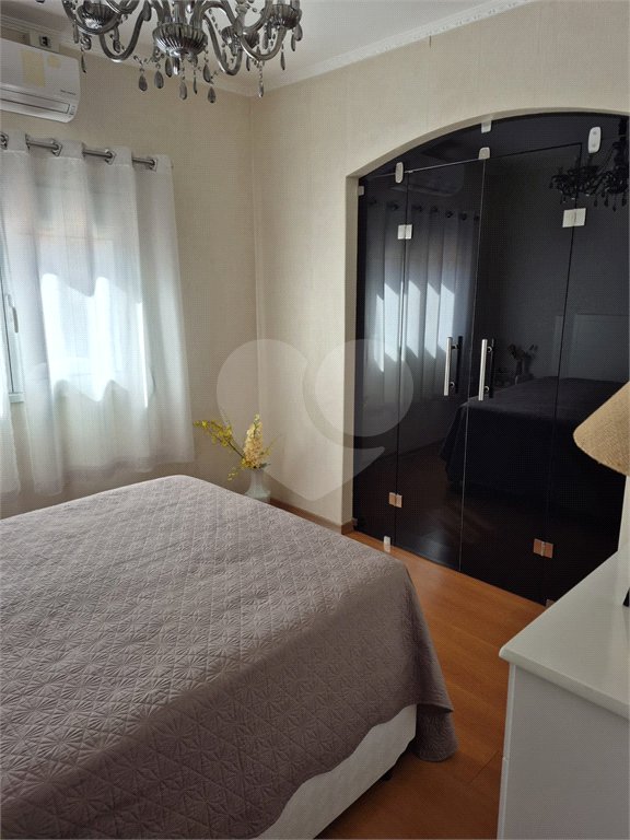 Sobrado à venda com 2 quartos em Tremembé, São Paulo, SP