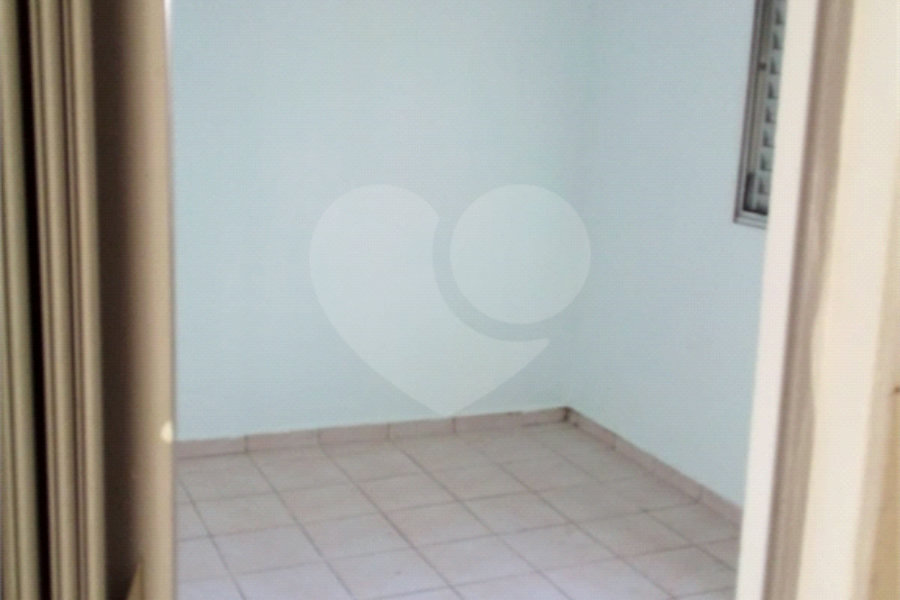 Sobrado à venda com 1 quarto em Tremembé, São Paulo, SP