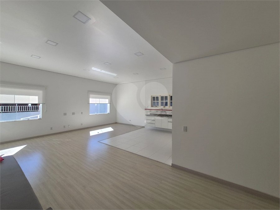 Casa à venda com 2 suítes no condomínio Alpes da Cantareira, Mairiporã - SP