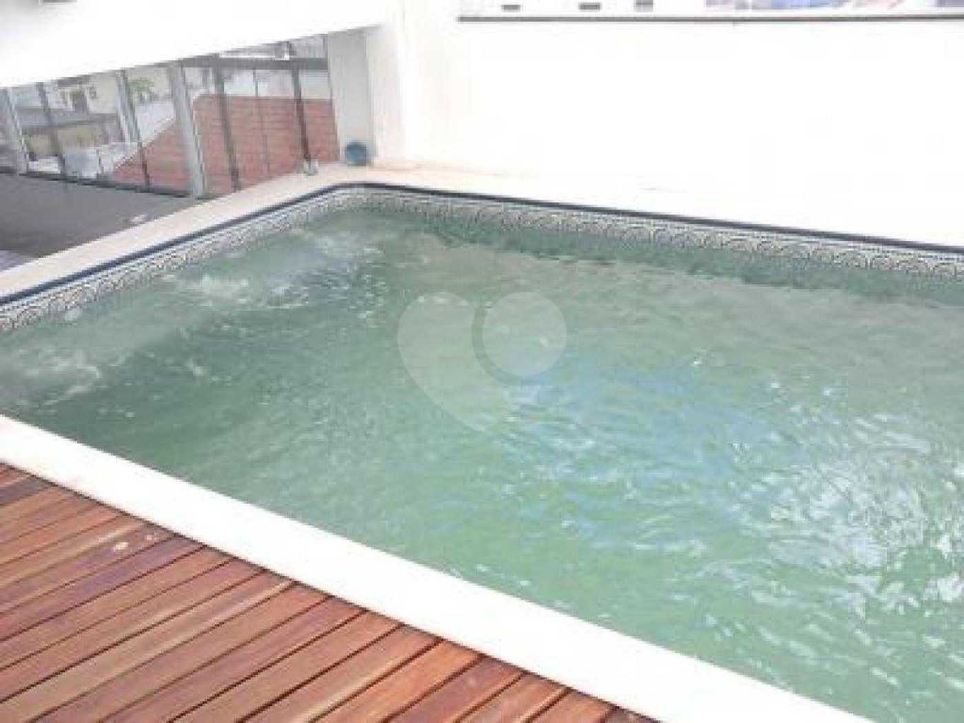 Sobrado à venda com 4 quartos, sendo 2 suítes, em Penha, São Paulo, SP