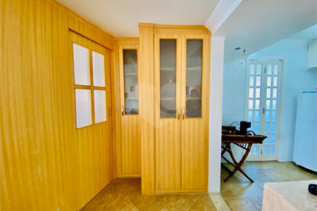 Apartamento à venda com 1 quarto em Real Parque, São Paulo, SP