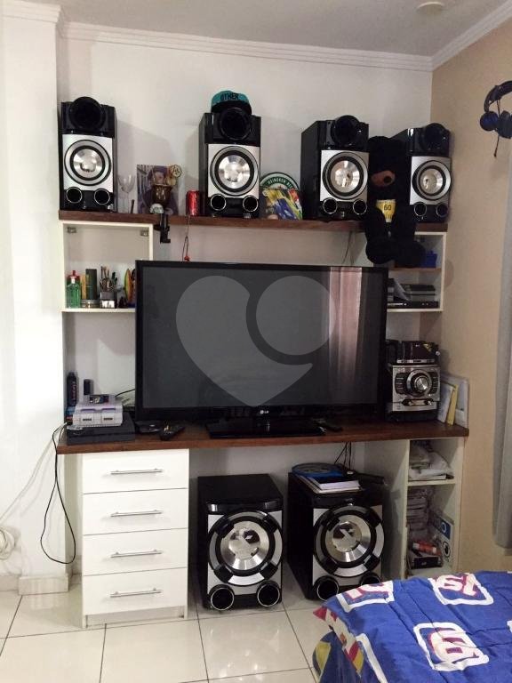Sobrado à venda com 3 quartos, sendo 1 suíte,  em Tremembé, São Paulo, SP