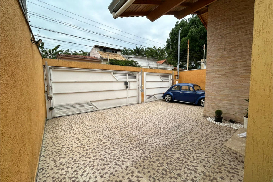 Casa Térrea à venda com 4 suítes em Tremembé, São Paulo, SP