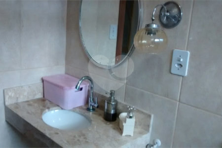 Casa à venda com 3 quartos, sendo 1 suíte,  em Recreio Estoril, Atibaia, SP