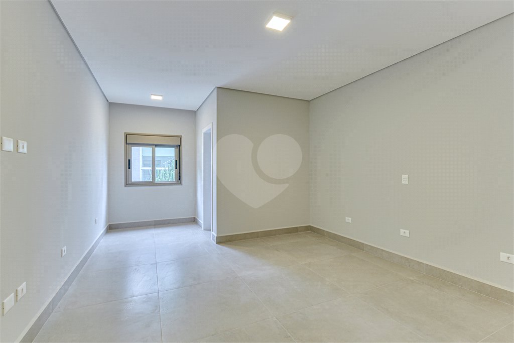 Casa à venda com 4 suítes no condomínio Carmen, São Paulo - SP