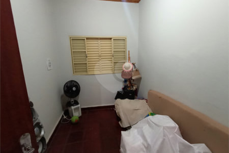 Casa à venda com 5 quartos, sendo 1 suíte, em Jardim Itália, Itapetininga, SP