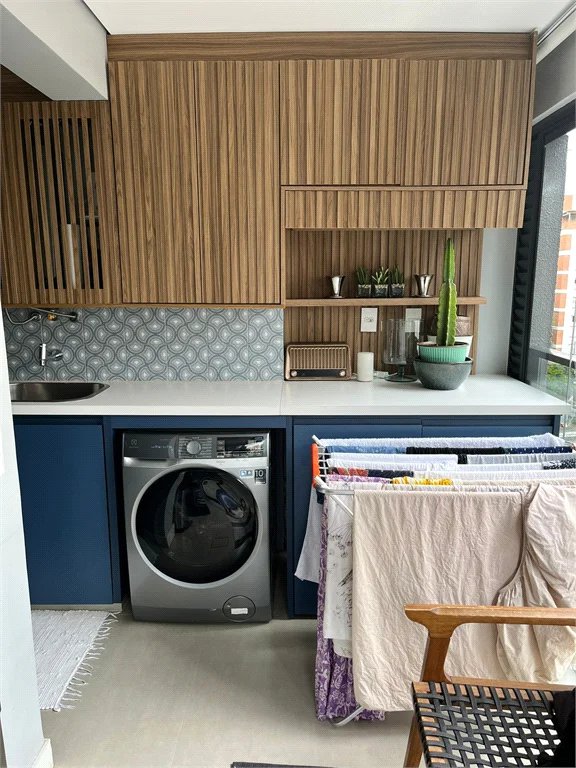 Apartamento à venda ou para alugar com 1 suíte em Pinheiros, São Paulo, SP