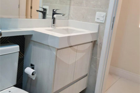 Apartamento à venda com 3 quartos, sendo 1 suíte,  em Vila Anastácio, São Paulo, SP