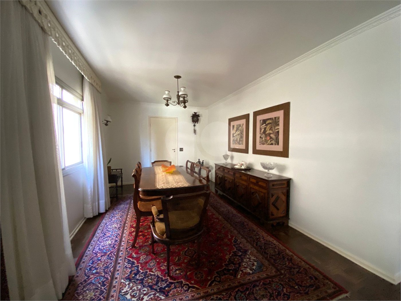 Apartamento à venda com 3 quartos, sendo 1 suíte, em Itaim Bibi, São Paulo, SP