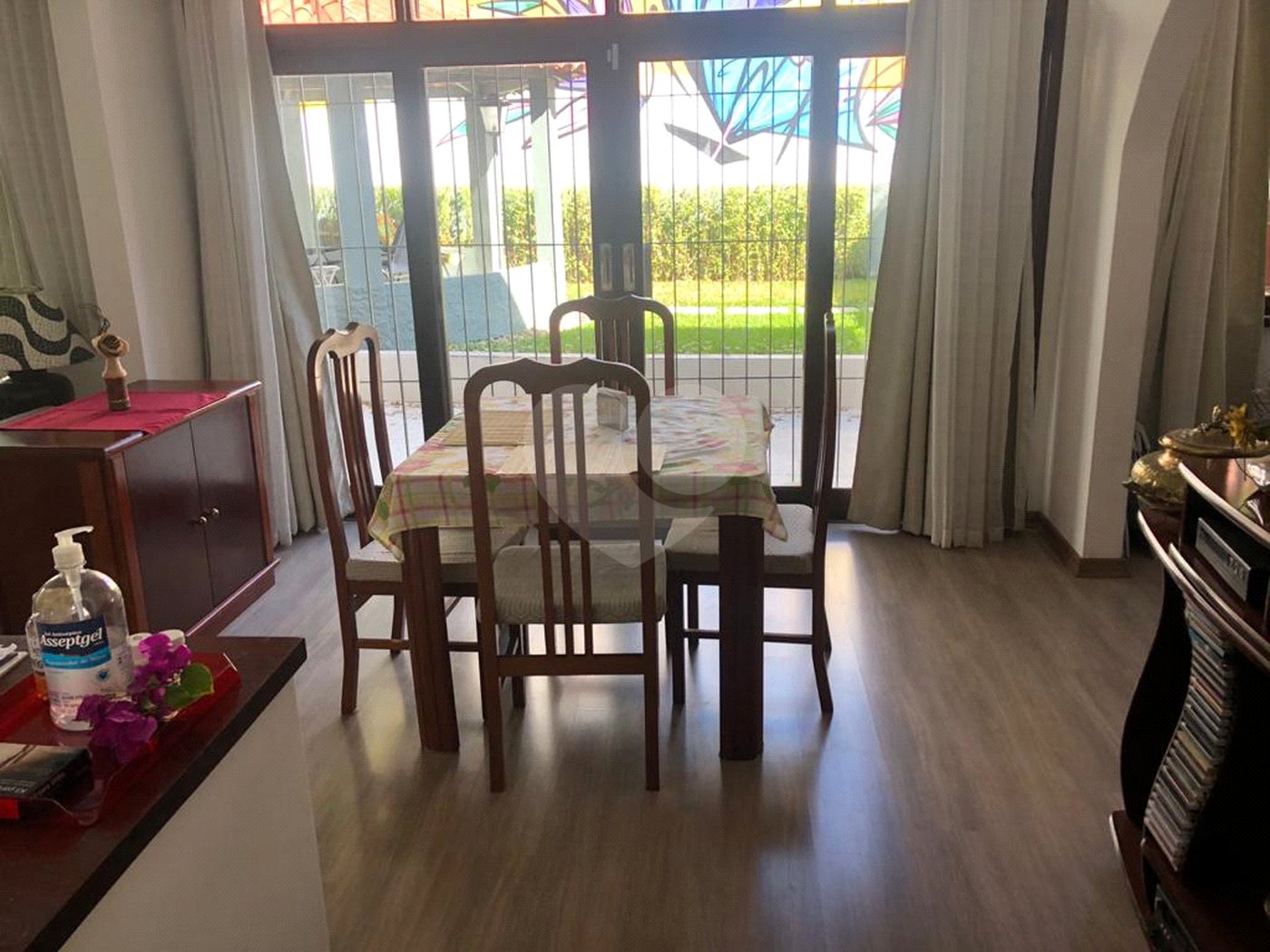 Casa de Vila à venda com 4 quartos, sendo 2 suítes, em Jardim dos Estados, São Paulo, SP