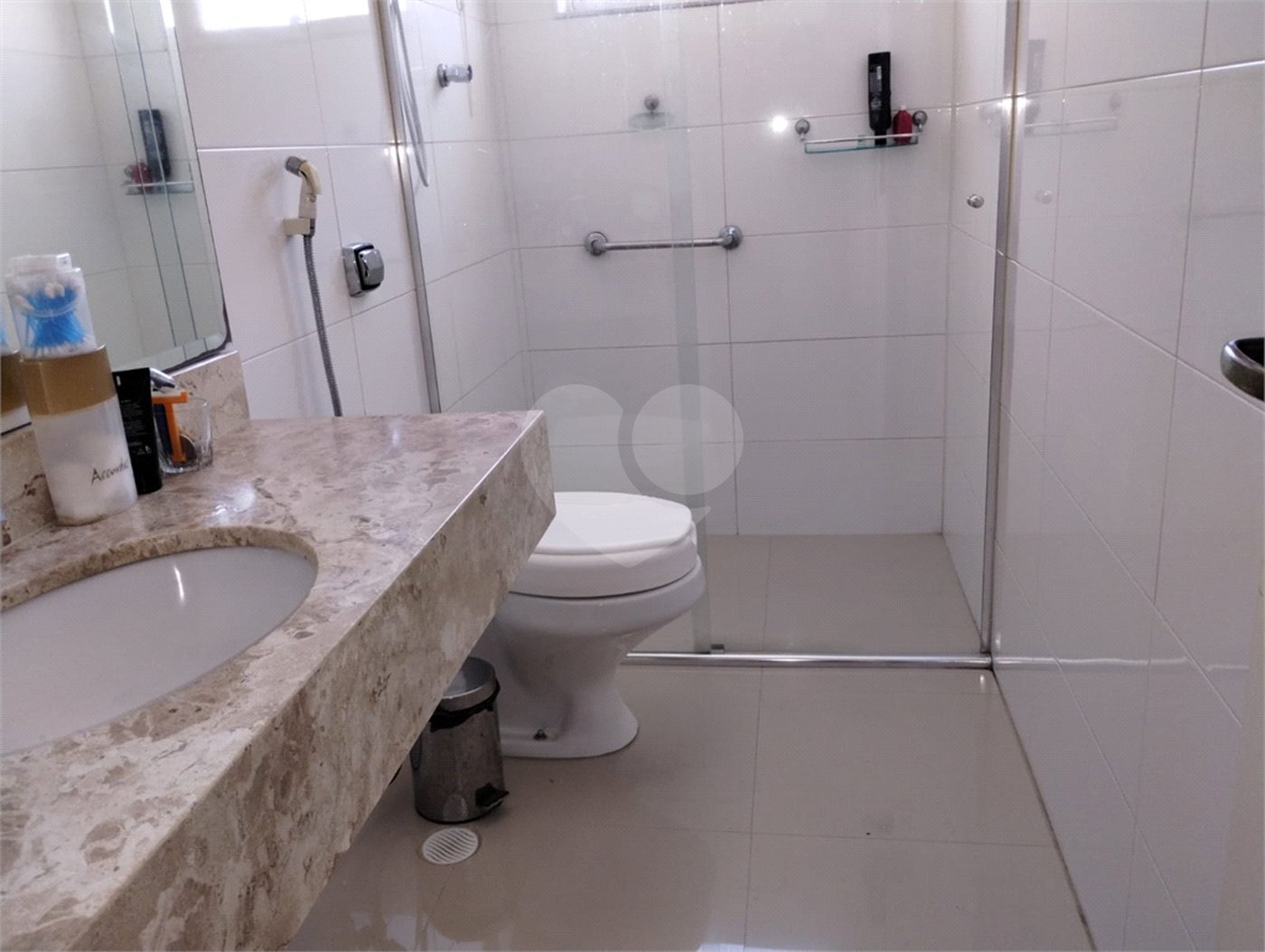 Casa à venda com 4 quartos, sendo 1 suíte, em Vila Guilherme, São Paulo, SP