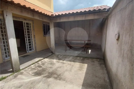 Casa à venda com 4 quartos, sendo 1 suíte, no condomínio Gramado do Mendanha, Rio de Janeiro - RJ