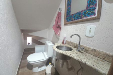 Casa à venda com 5 quartos, sendo 3 suítes,  em Jardim Bonfiglioli, São Paulo, SP