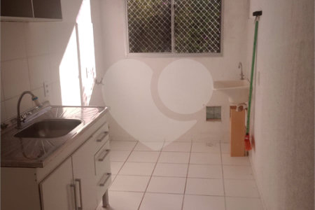 Apartamento para alugar com 2 quartos em Recanto Vista Alegre, Cotia, SP