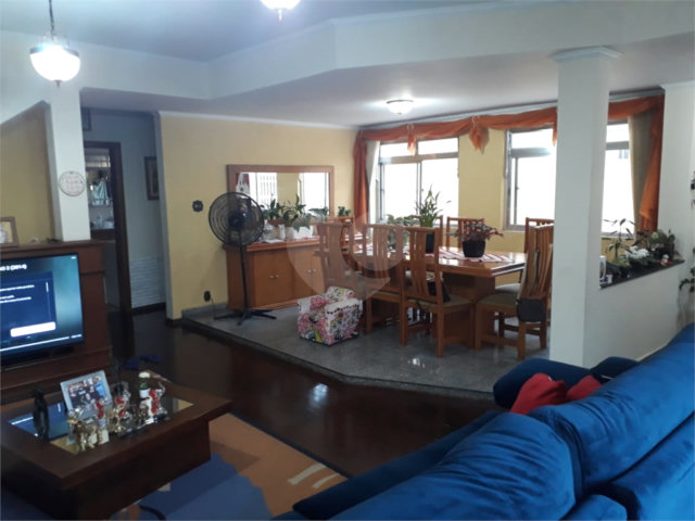 Casa à venda com 5 quartos, sendo 1 suíte,  em Vila Guilherme, São Paulo, SP