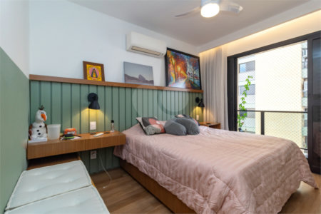 Apartamento à venda com 3 quartos, sendo 1 suíte, em Moema, São Paulo, SP
