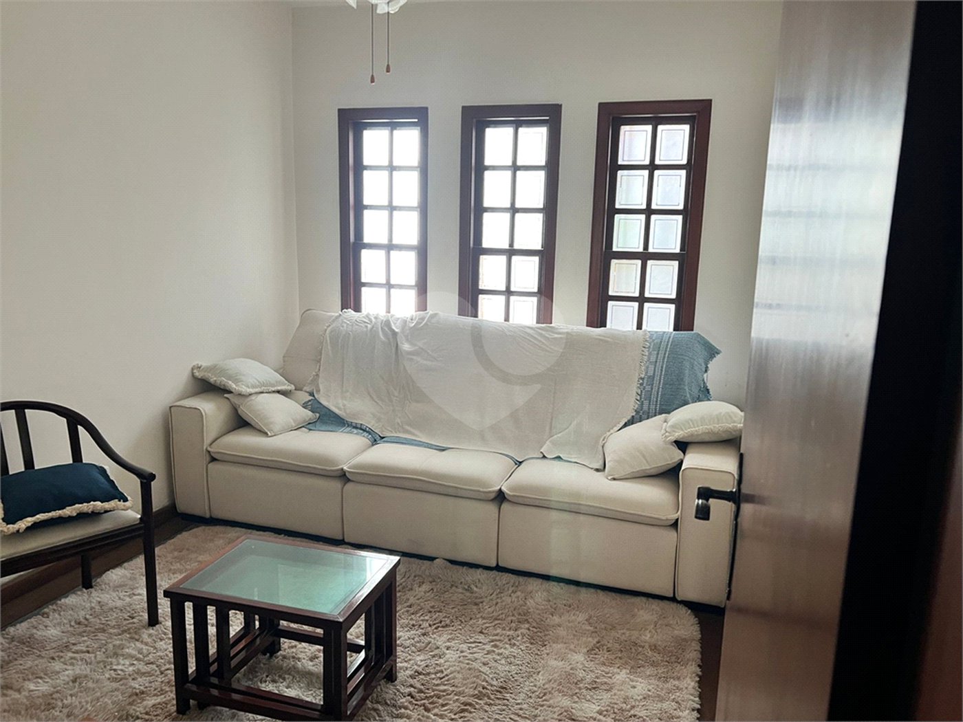 Casa à venda com 4 quartos, sendo 3 suítes, em Chácara Monte Alegre, São Paulo, SP