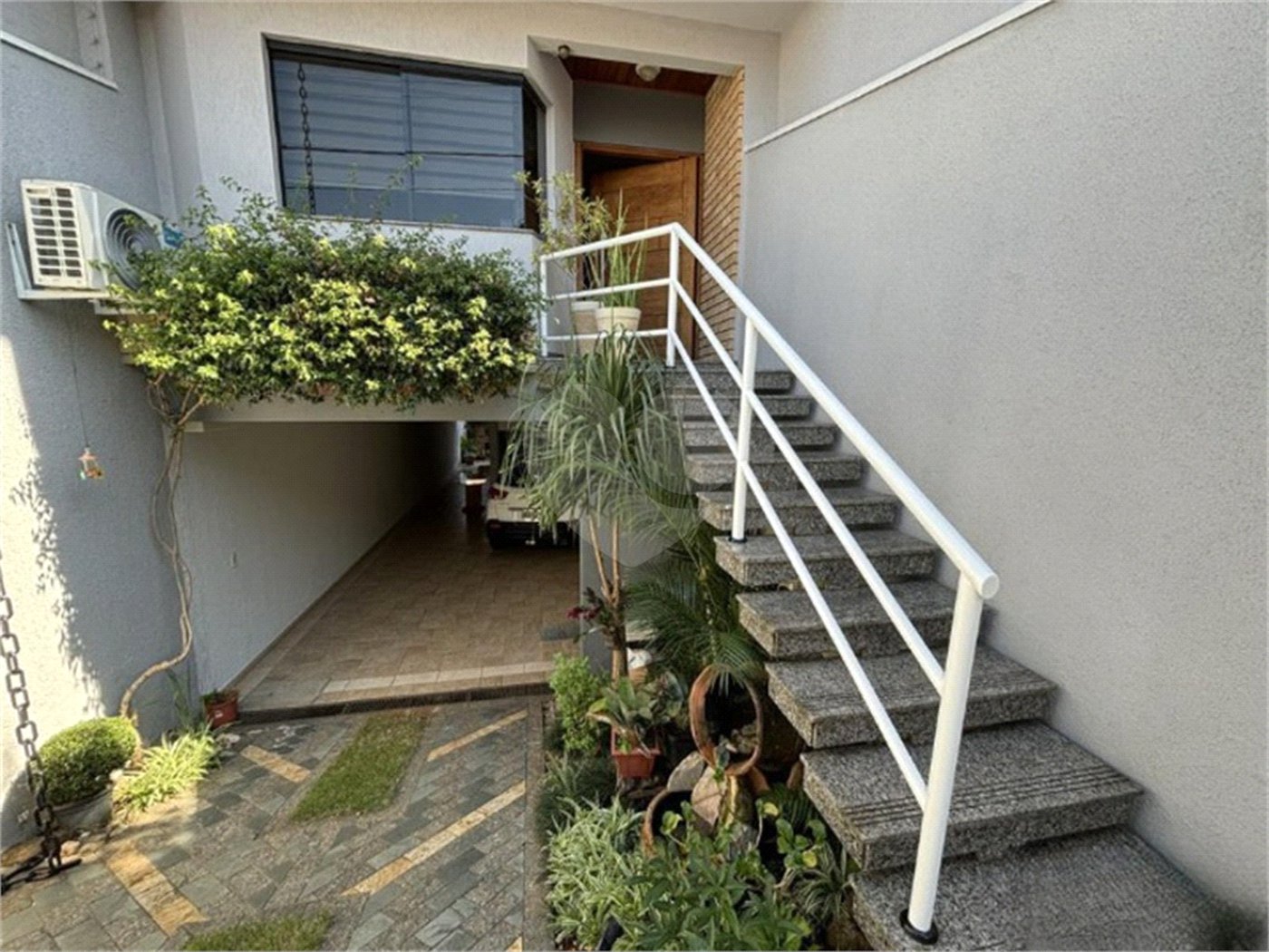 Sobrado à venda com 4 quartos, sendo 1 suíte, em Vila Floresta, Santo André, SP