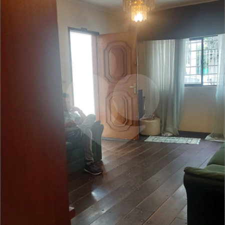 Sobrado à venda com 3 quartos, sendo 1 suíte, em Parque Vitória, São Paulo, SP