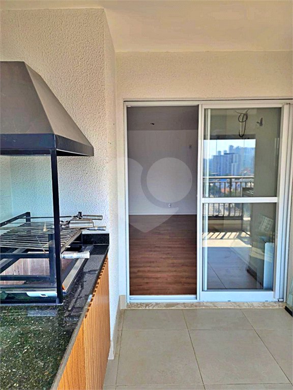 Apartamento à venda com 3 quartos, sendo 1 suíte,  em Jardim Caravelas, São Paulo, SP