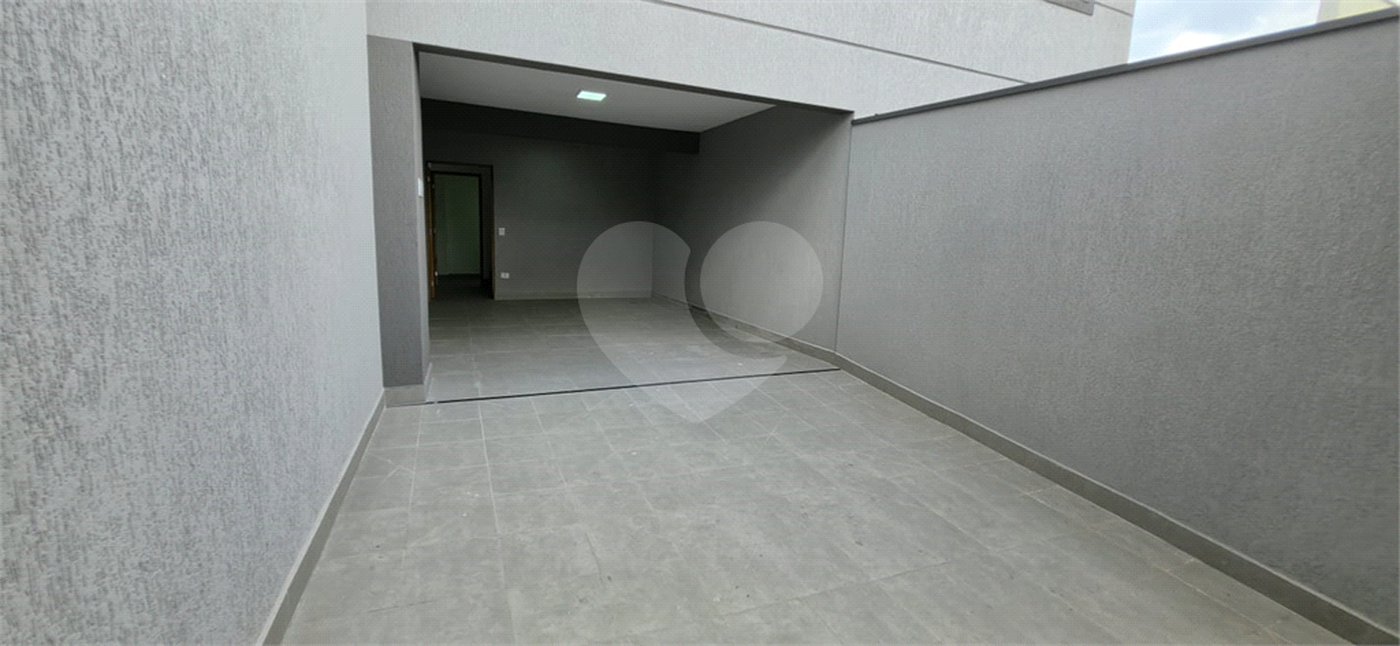 Sobrado à venda com 3 quartos, sendo 1 suíte, em Vila Bonilha, São Paulo, SP