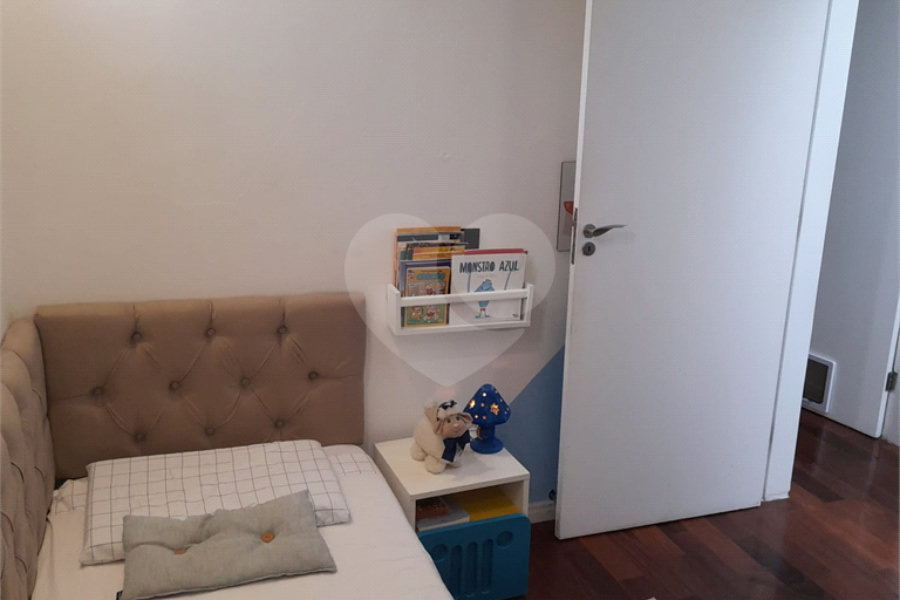 Sobrado à venda com 4 quartos, sendo 1 suíte, em Jardim São Paulo(zona Norte), São Paulo, SP