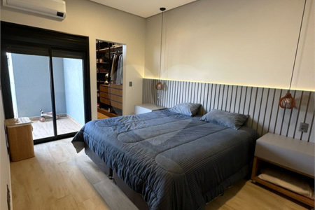Casa à venda com 3 quartos, sendo 1 suíte, no condomínio Residencial Evidências, Indaiatuba - SP