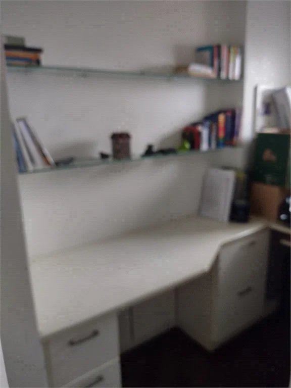 Apartamento à venda com 3 suítes em Vila Suzana, São Paulo, SP