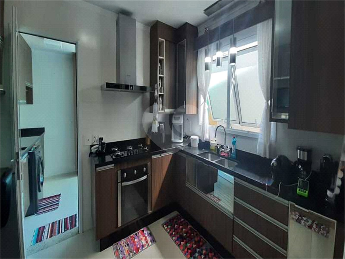 Casa à venda com 4 quartos, sendo 2 suítes, no condomínio Florada da Serra, São Paulo - SP
