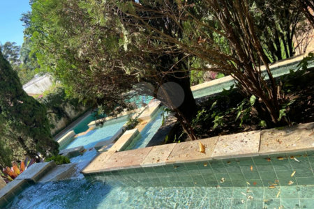 Sobrado à venda com 4 quartos, sendo 2 suítes, em Alto da Boa Vista, São Paulo, SP
