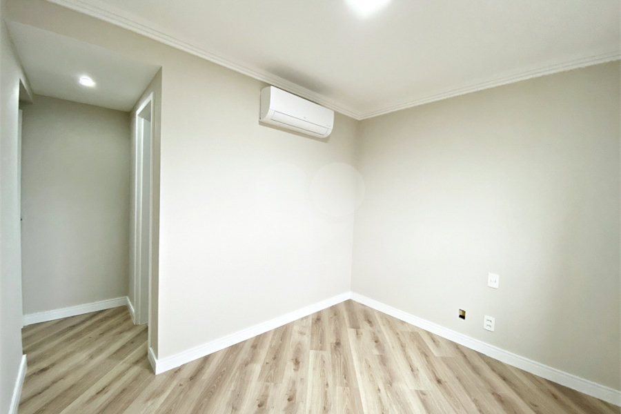 Apartamento à venda com 3 suítes em Santana, São Paulo, SP