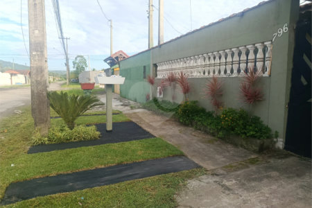 Casa à venda ou para alugar com 3 quartos, sendo 1 suíte, em Florida Mirim, Mongaguá, SP