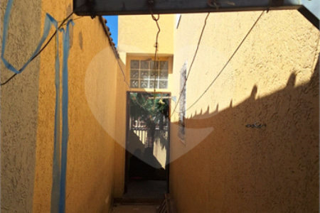 Sobrado para alugar com 4 quartos, sendo 3 suítes, em Vila Nivi, São Paulo, SP