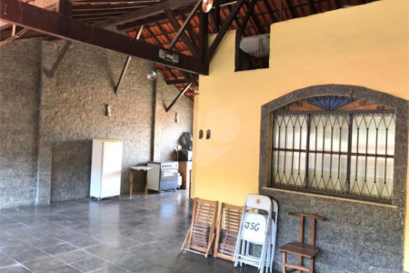 Casa à venda com 3 quartos, sendo 1 suíte,  em Campo Grande, Rio de Janeiro, RJ
