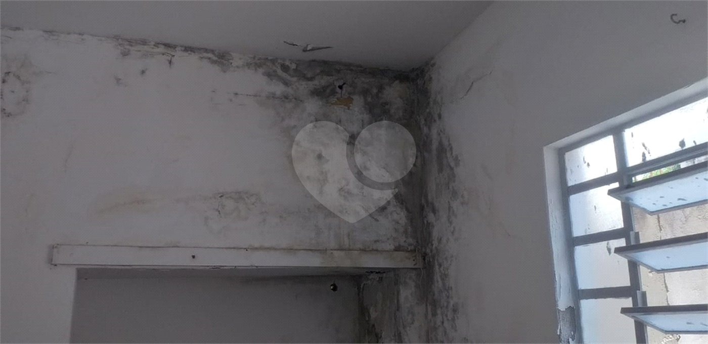 Sobrado à venda ou para alugar com 4 quartos em Água Branca, São Paulo, SP