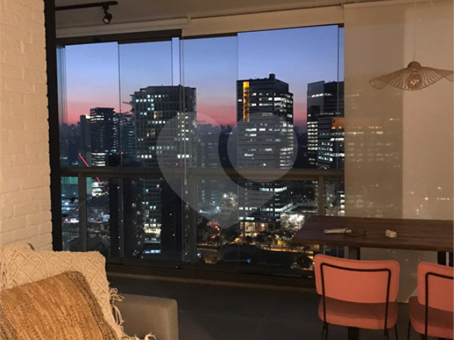 Sala à venda com 1 suíte em Chácara Santo Antônio, São Paulo, SP