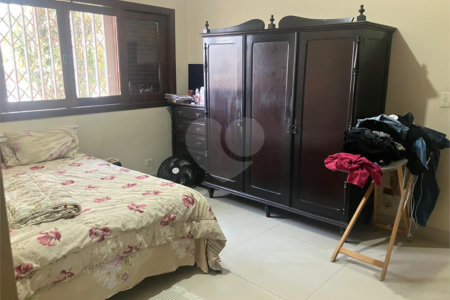 Sobrado à venda com 5 quartos, sendo 4 suítes,  em Vila Aurora (zona Norte), São Paulo, SP