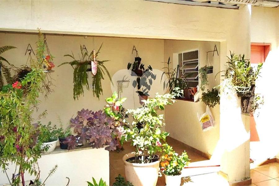 Sobrado à venda com 3 quartos, sendo 1 suíte, em Parada Inglesa, São Paulo, SP