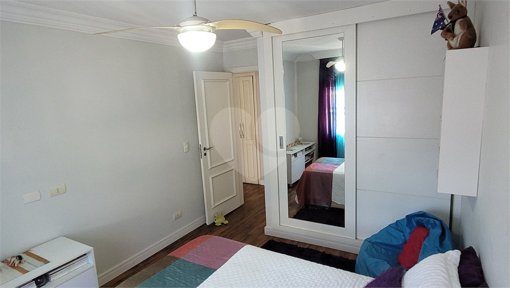 Sobrado à venda com 4 quartos, sendo 3 suítes, em Brooklin Paulista, São Paulo, SP