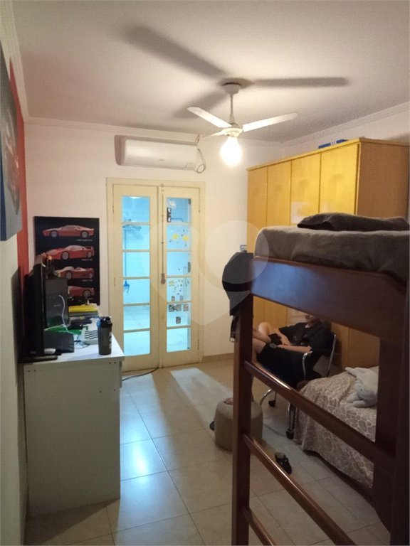 Sobrado à venda com 3 quartos, sendo 1 suíte, em Saúde, São Paulo, SP