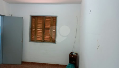 Sobrado à venda com 3 quartos em Santana, São Paulo, SP