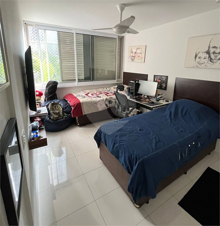 Apartamento à venda com 3 suítes em Vila Suzana, São Paulo, SP