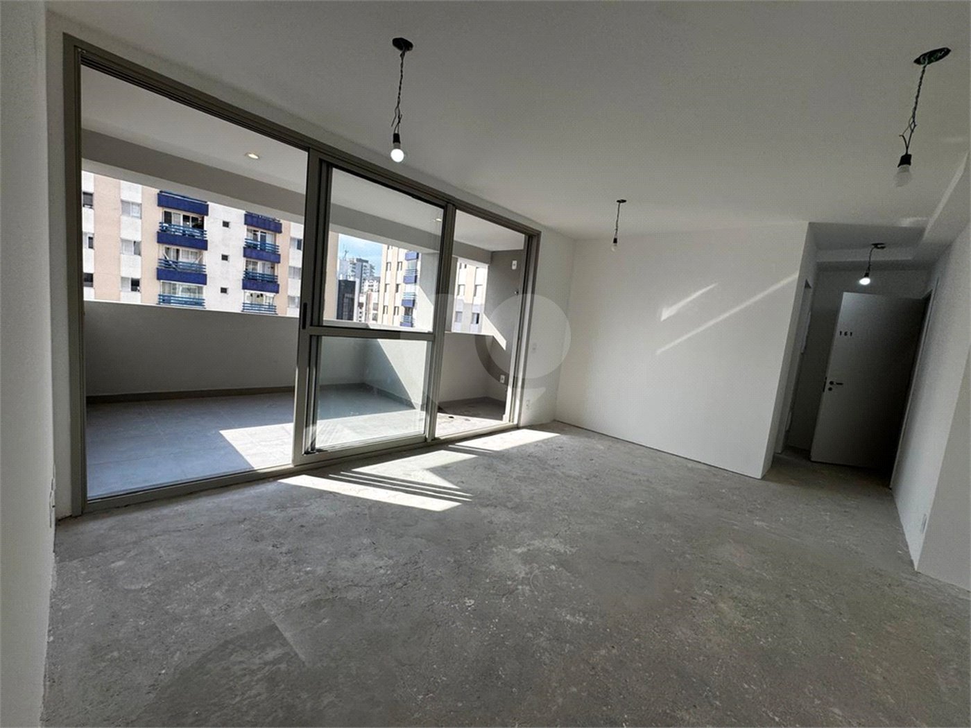 Apartamento à venda com 2 suítes em Pinheiros, São Paulo, SP