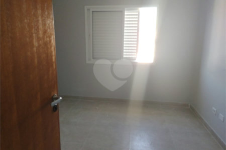 Sobrado à venda com 3 quartos, sendo 1 suíte,  em Campo Grande, São Paulo, SP