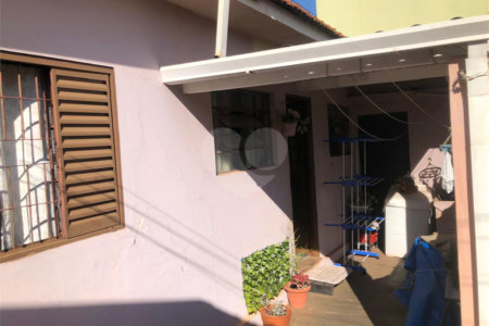Casa à venda com 4 quartos em Vila Cidade Industrial (vila Xavier), Araraquara, SP