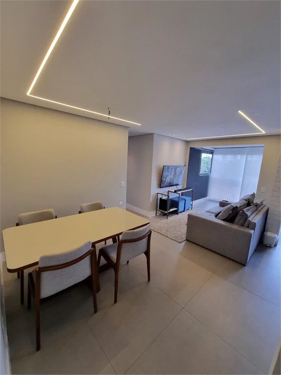 Apartamento à venda com 3 quartos, sendo 1 suíte, em Ferreira, São Paulo, SP